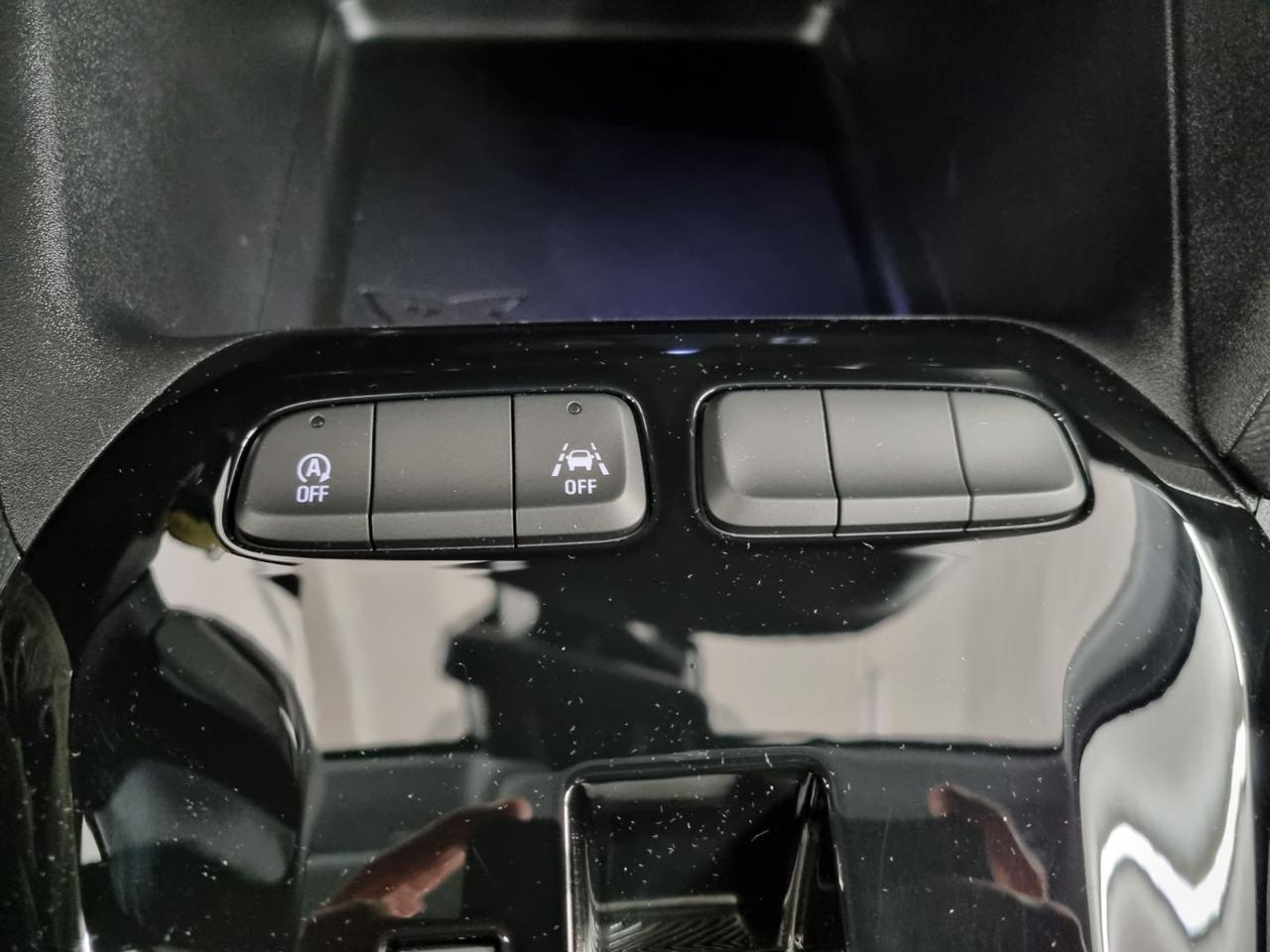 OPEL Corsa Hybrid 110 CV aut. GS - 37