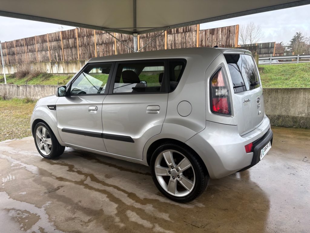 KIA Soul 1.6 CVVT Active GPL FINO AL 06/2030 - 6