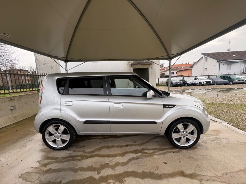 KIA Soul 1.6 CVVT Active GPL FINO AL 06/2030 - 8