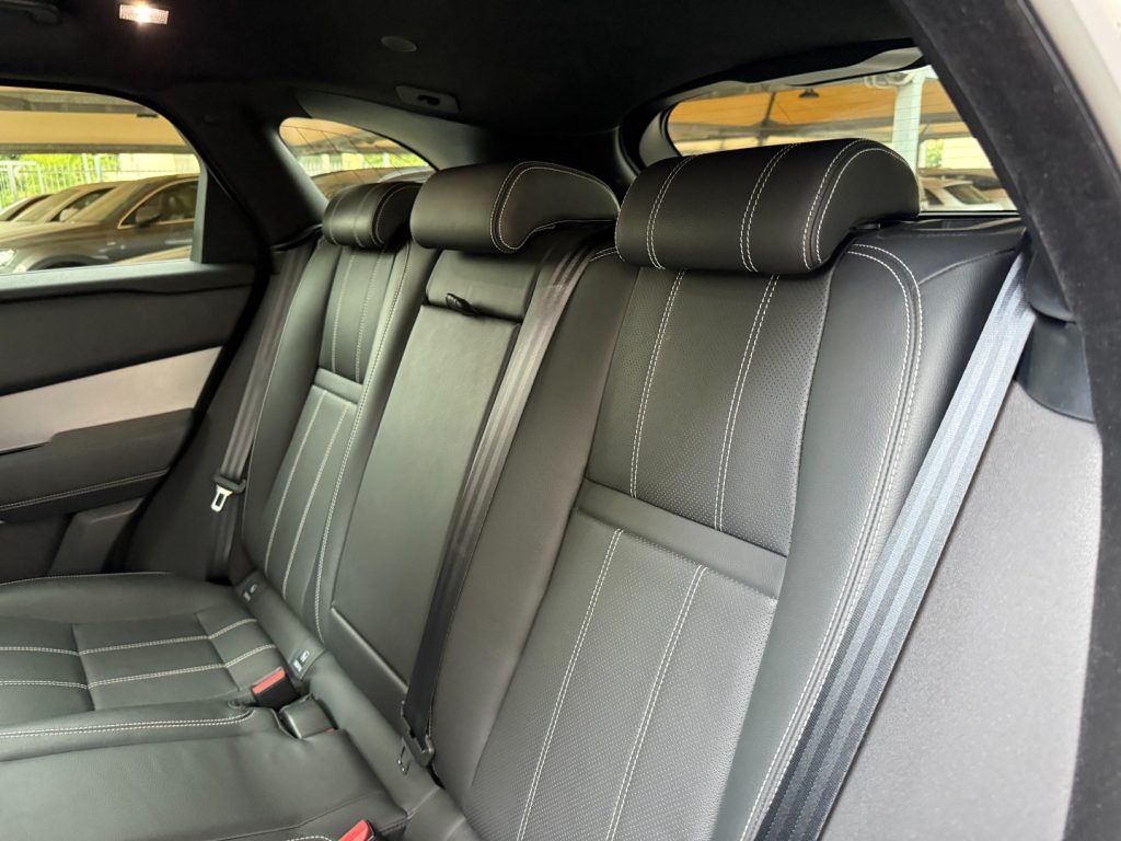 LAND ROVER Range Rover Velar 3.0d i6 mhev R-Dynamic SE 4wd 300cv IVA ESPOSTA - 32