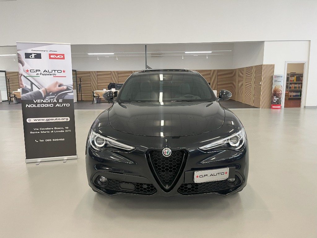ALFA ROMEO Stelvio 2.2 Turbodiesel 190 CV AT8 Q4 Sprint - 2