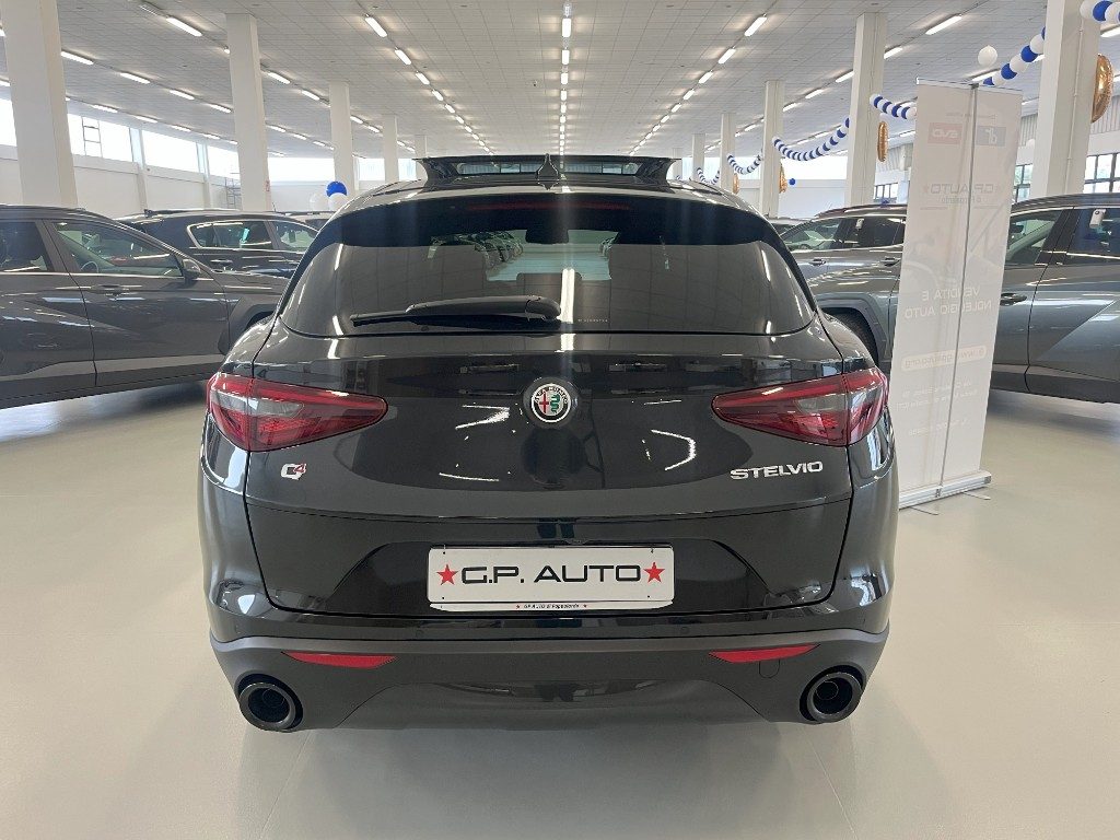 ALFA ROMEO Stelvio 2.2 Turbodiesel 190 CV AT8 Q4 Sprint - 5