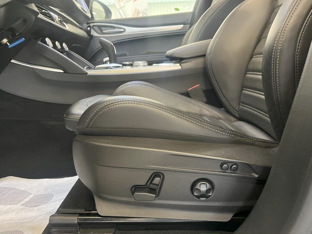 ALFA ROMEO Stelvio 2.2 Turbodiesel 190 CV AT8 Q4 Sprint - 26