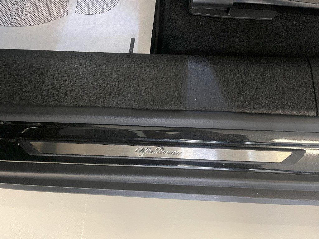 ALFA ROMEO Stelvio 2.2 Turbodiesel 190 CV AT8 Q4 Sprint - 28