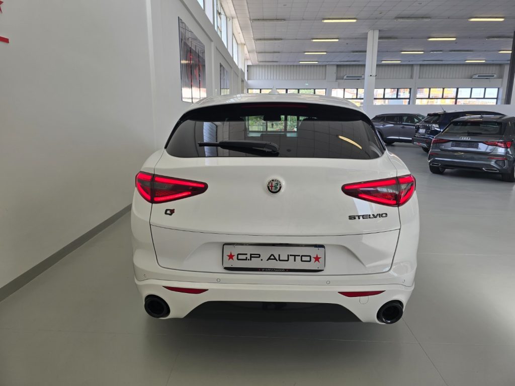 ALFA ROMEO Stelvio 2.2 Turbodiesel 210 CV AT8 Q4 Veloce - 6