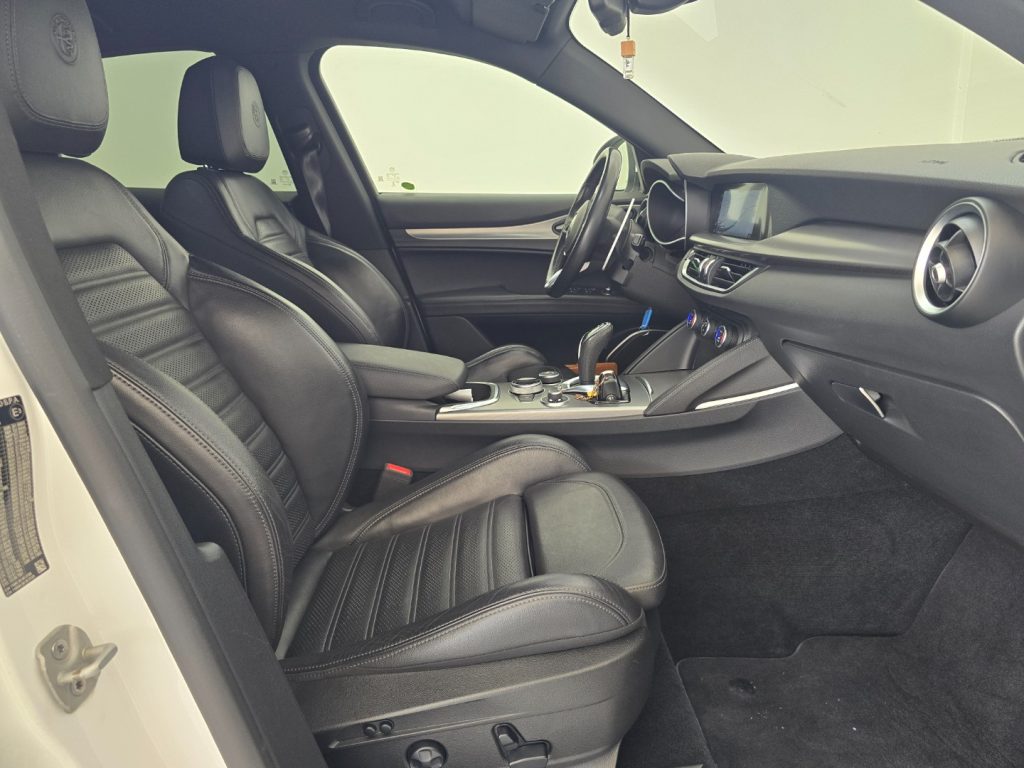ALFA ROMEO Stelvio 2.2 Turbodiesel 210 CV AT8 Q4 Veloce - 26