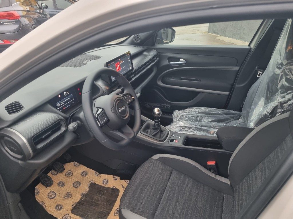 JEEP Avenger 1.2 Turbo 100CV Longitude - OK NEOPATENTATI - 9