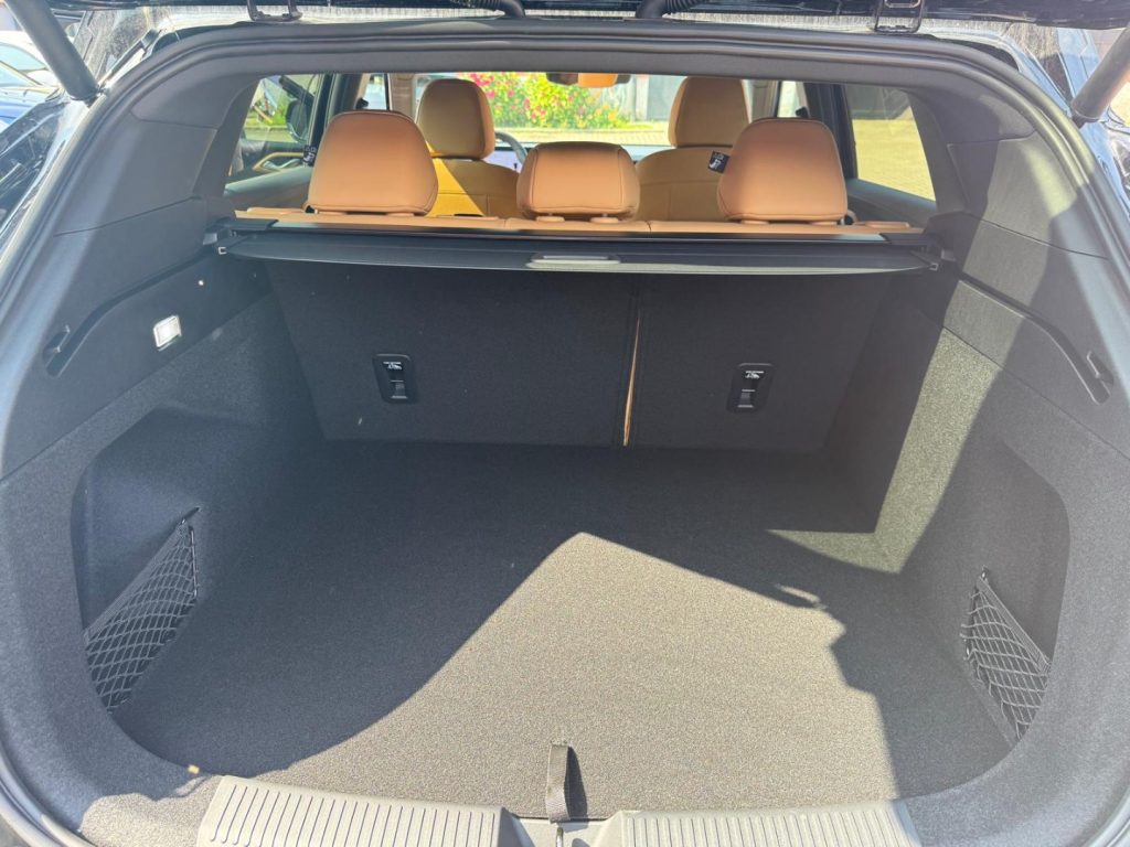 MG HS 1.5 FULL HYBRID+ 224CV  LUXURY KM0 - 18