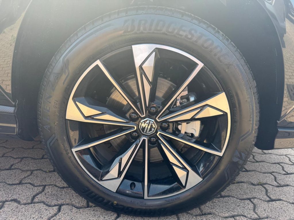 MG HS 1.5 FULL HYBRID+ 224CV  LUXURY KM0 - 22