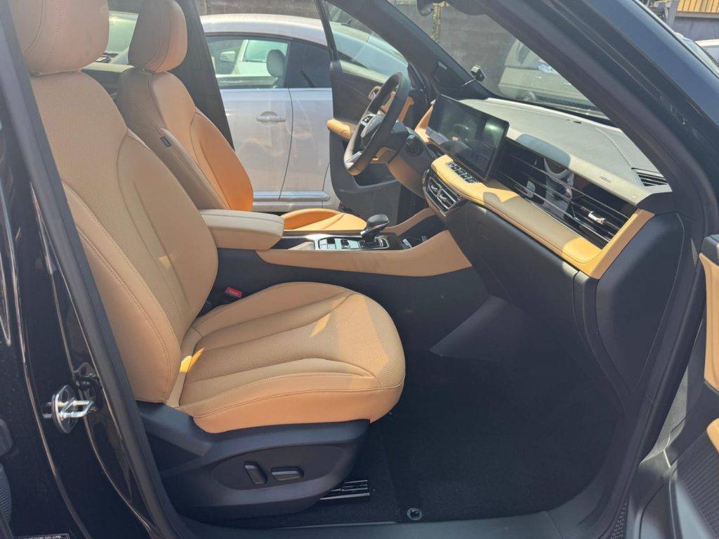 MG HS 1.5 FULL HYBRID+ 224CV  LUXURY KM0 - 17