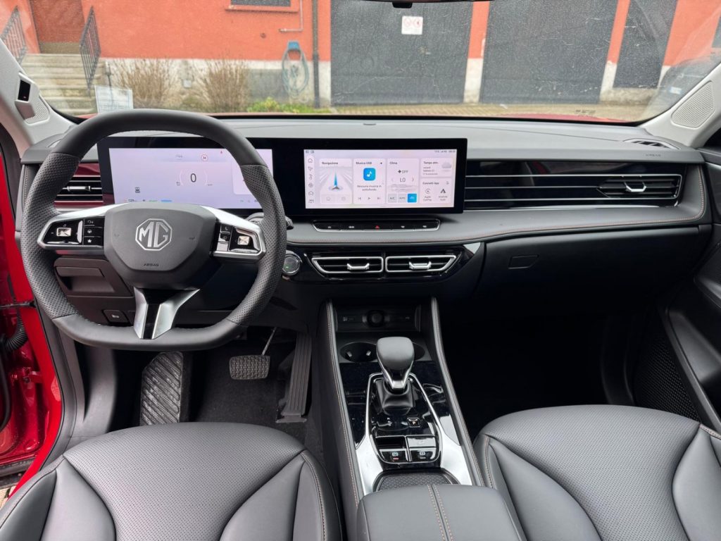 MG HS 1.5 FULL HYBRID+ 224CV  LUXURY KM0 - 9