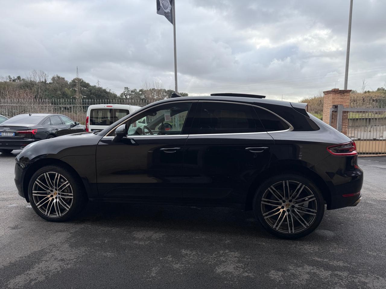 PORSCHE Macan 3.0 Diesel S SPORT (FULL OPTIONAL) - 21