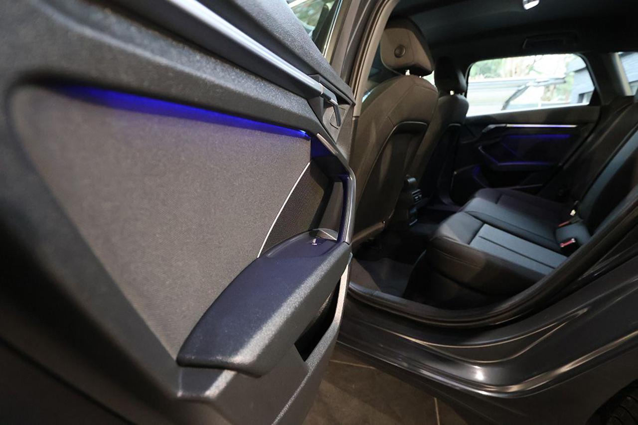 AUDI A3 30 TFSI Sportback Business Advanced - 37