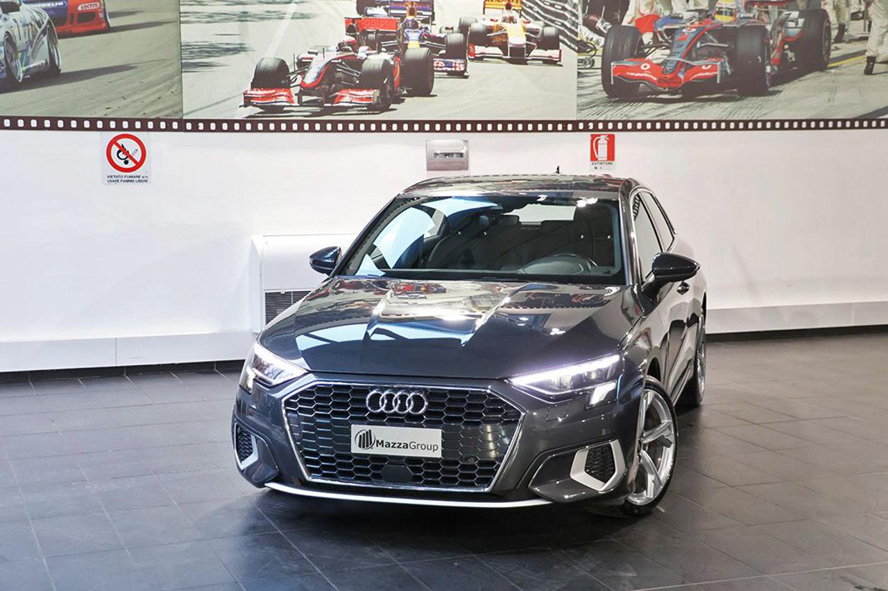 AUDI A3 30 TFSI Sportback Business Advanced - 5