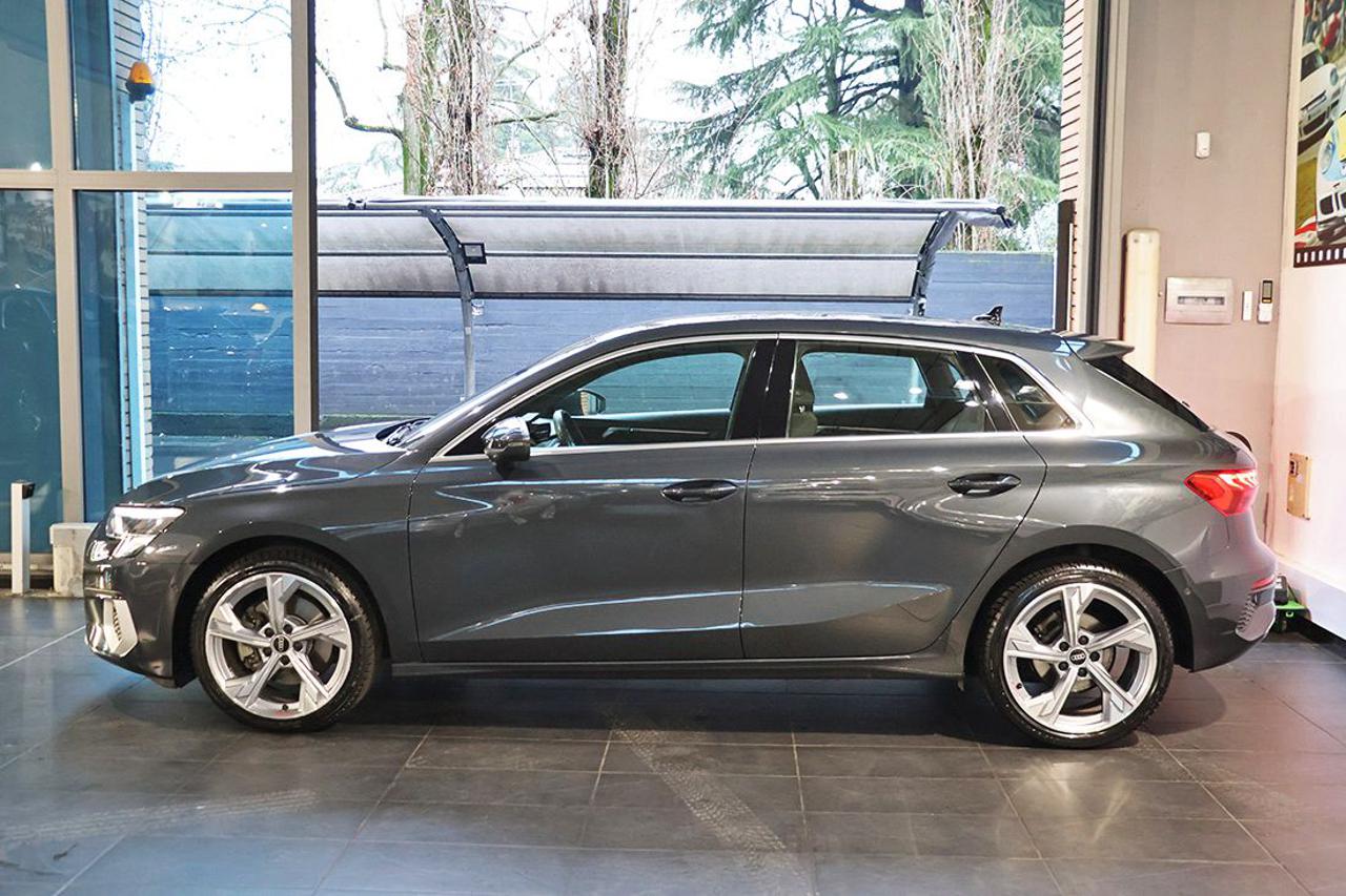 AUDI A3 30 TFSI Sportback Business Advanced - 3