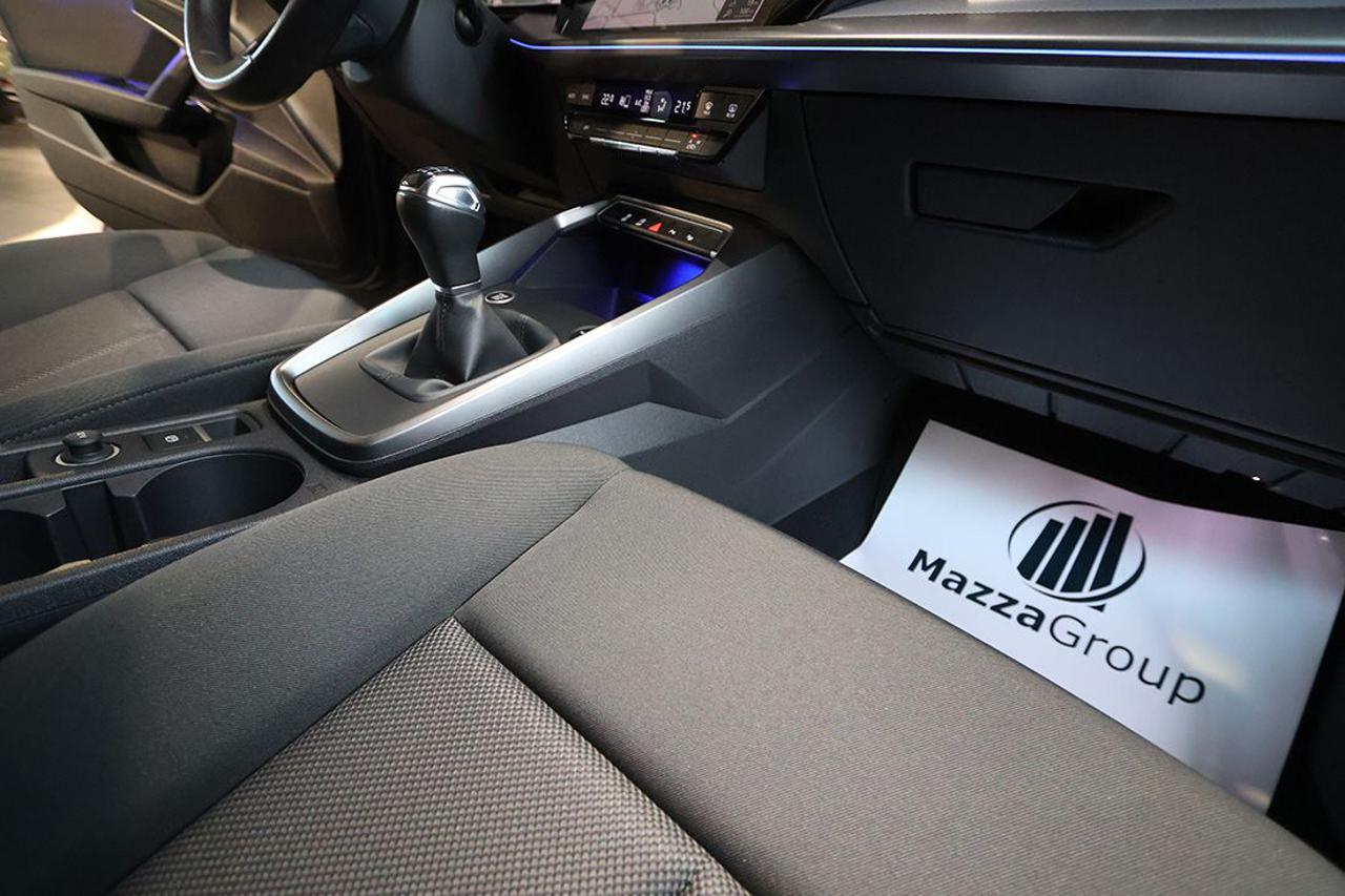 AUDI A3 30 TFSI Sportback Business Advanced - 34