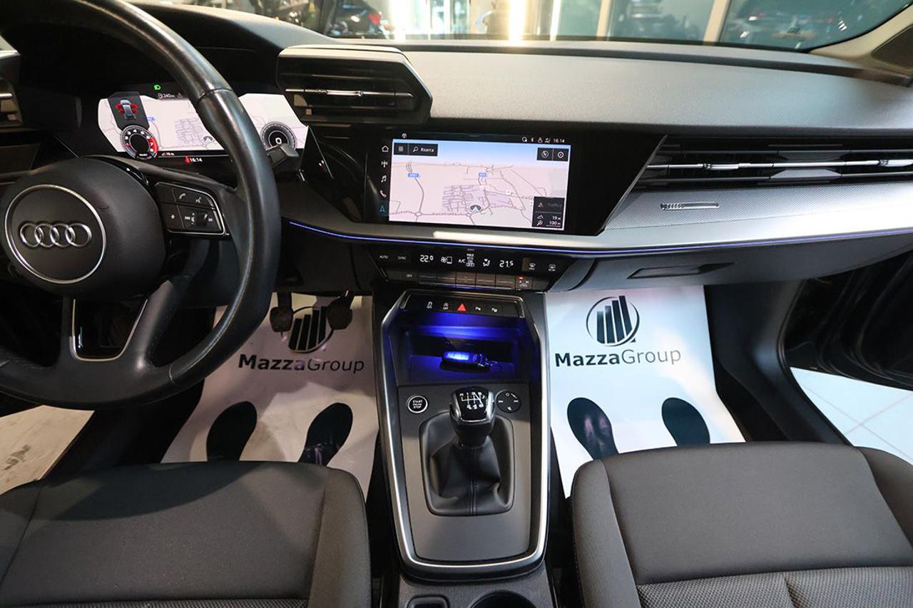 AUDI A3 30 TFSI Sportback Business Advanced - 31