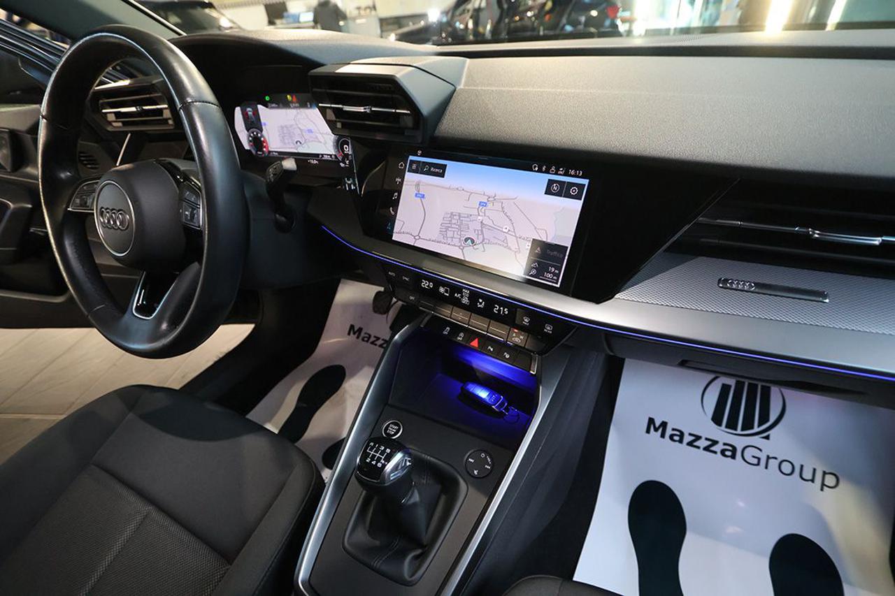 AUDI A3 30 TFSI Sportback Business Advanced - 35