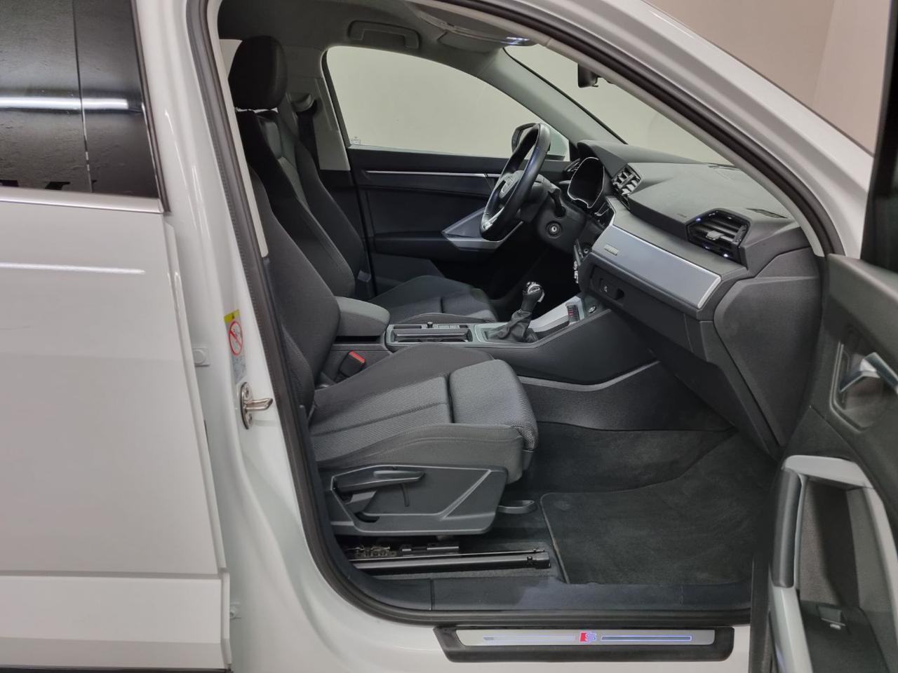 AUDI Q3 SPB 35 TDI S tronic S line edition - 9