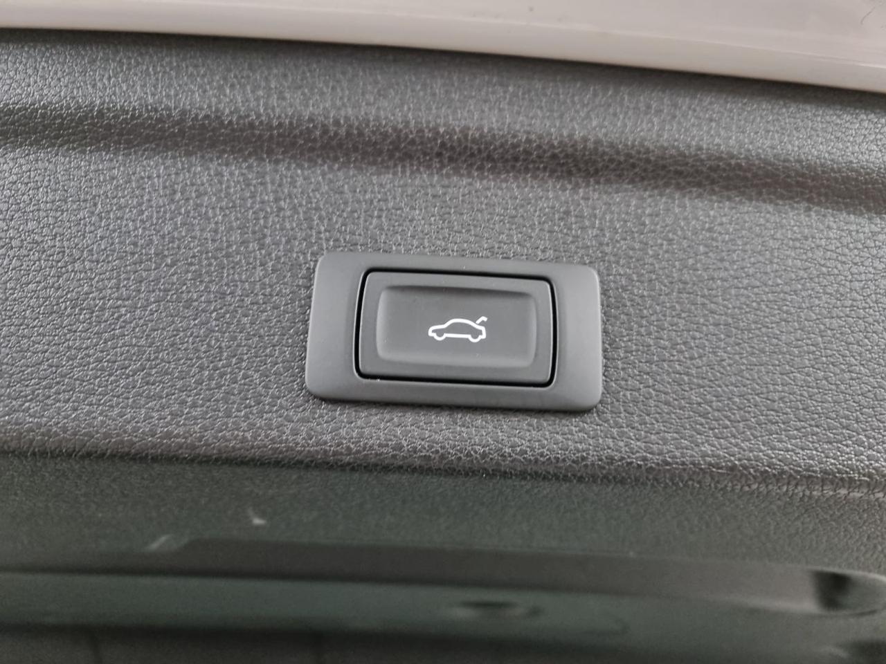 AUDI Q3 SPB 35 TDI S tronic S line edition - 12