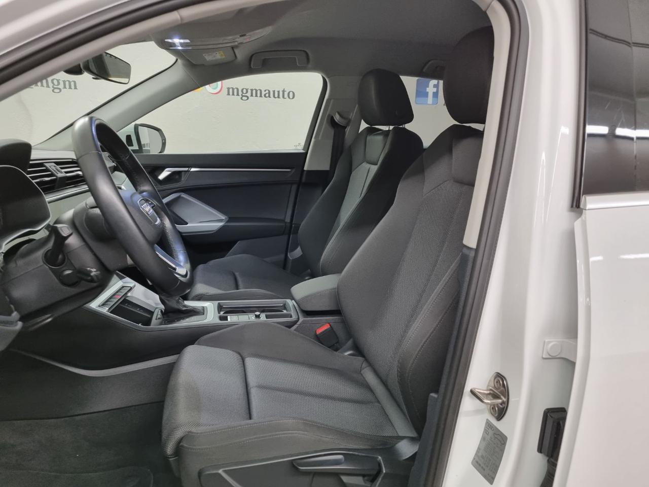 AUDI Q3 SPB 35 TDI S tronic S line edition - 24