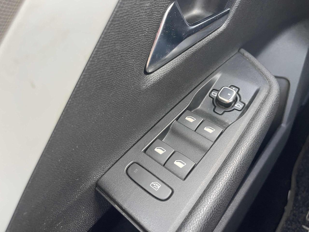 OPEL Astra 1.5 Turbo Diesel 130 CV Edition - 27