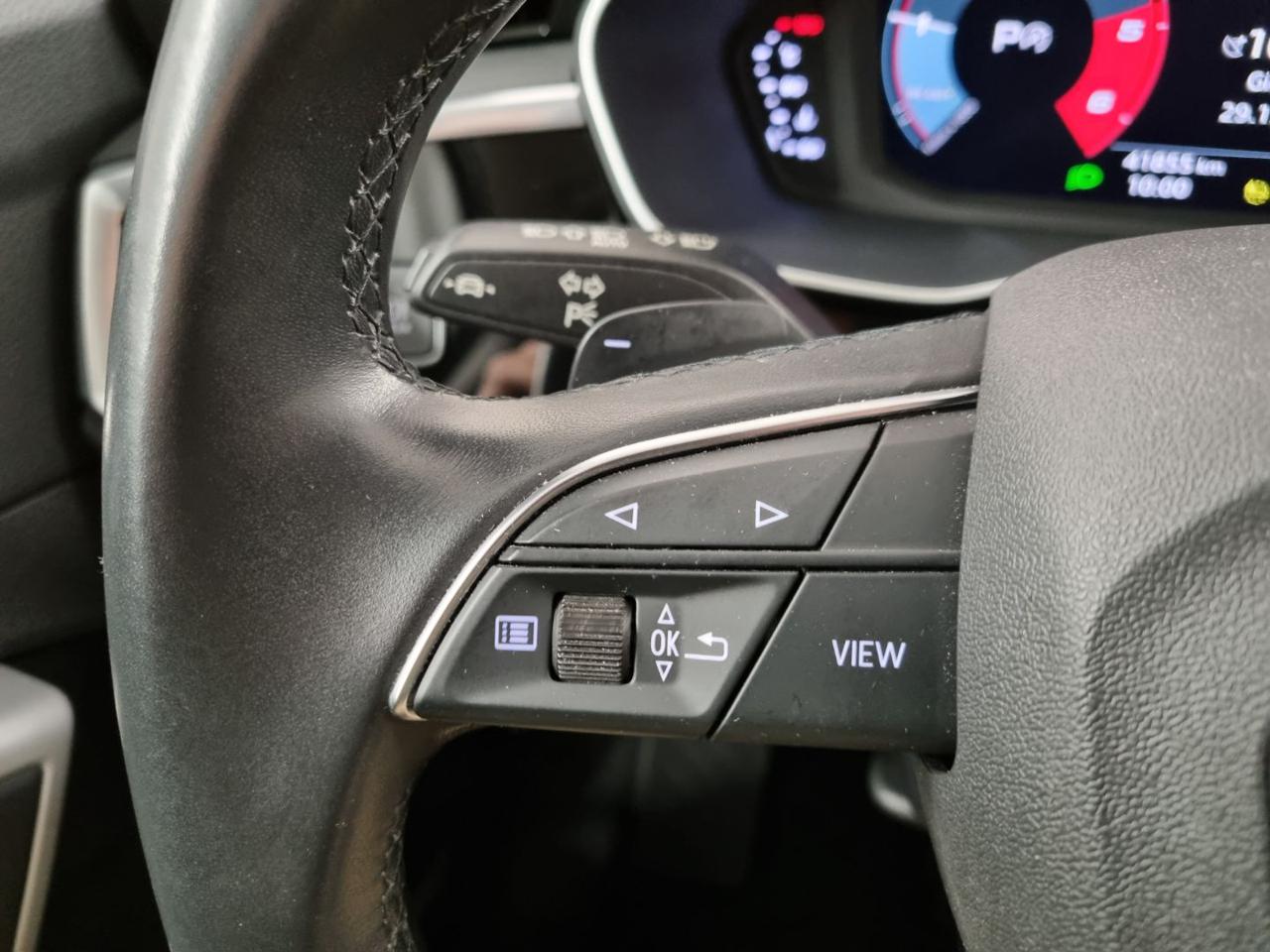 AUDI Q3 35 TDI S tronic - 18