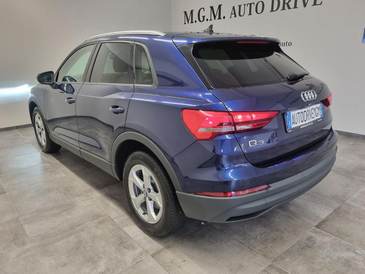 AUDI Q3 35 TDI S tronic - 27
