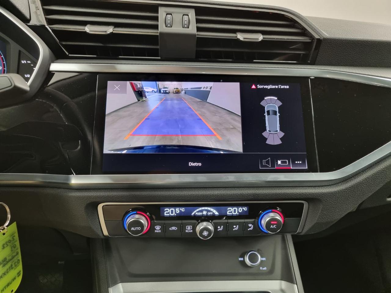 AUDI Q3 35 TDI S tronic - 11