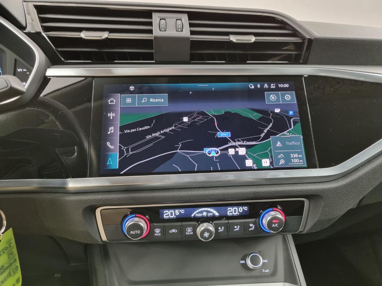 AUDI Q3 35 TDI S tronic - 12