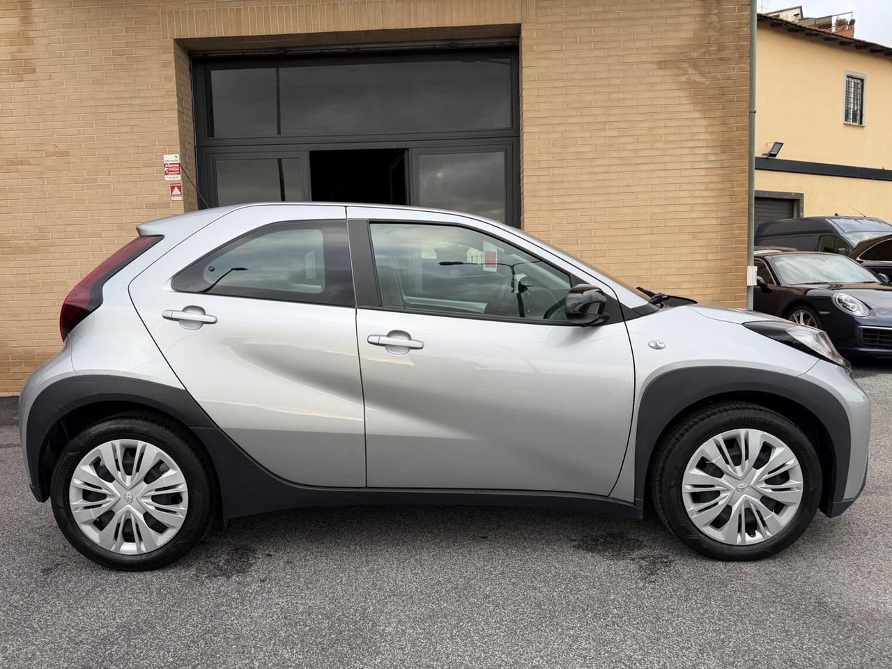 TOYOTA Aygo X 1.0 VVT-i 72 CV  Active SPORT (NESSUN VINCOLO) - 18