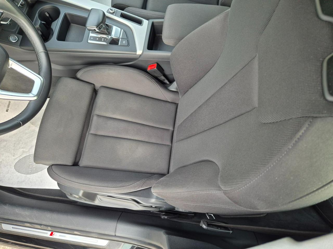 AUDI A4 Avant 35 TDI/163 CV S tronic S line edition - 11