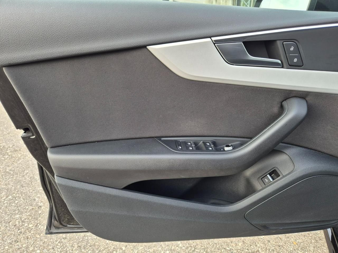 AUDI A4 Avant 35 TDI/163 CV S tronic S line edition - 13