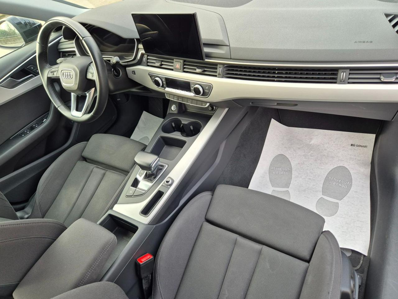 AUDI A4 Avant 35 TDI/163 CV S tronic S line edition - 16