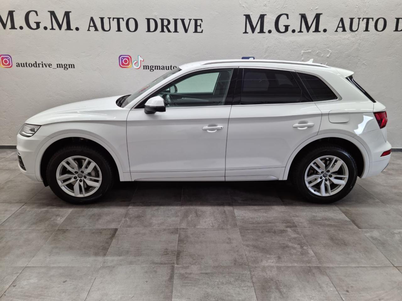 AUDI Q5 50 TFSI e quattro S tronic - 2