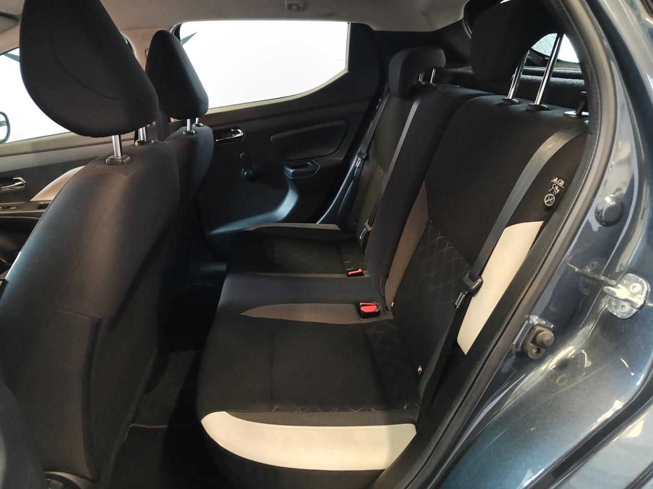 NISSAN Micra 1.5 dCi 8V 5 porte N-Connecta - 9