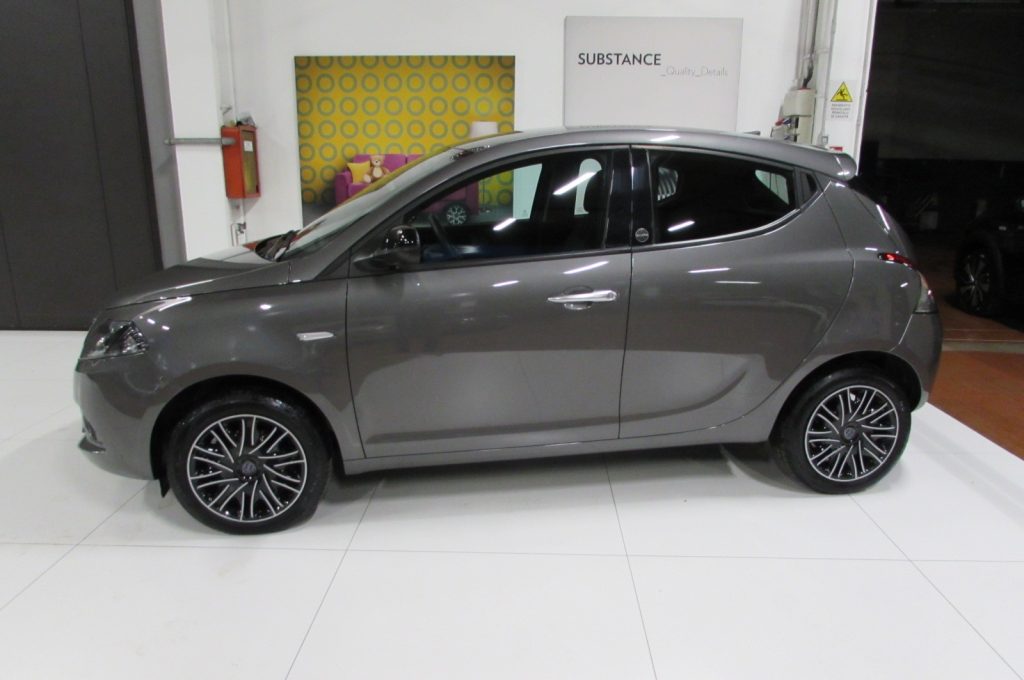 LANCIA Ypsilon 1.0 FireFly 5 porte S&S Hybrid Ecochic Gold - 4