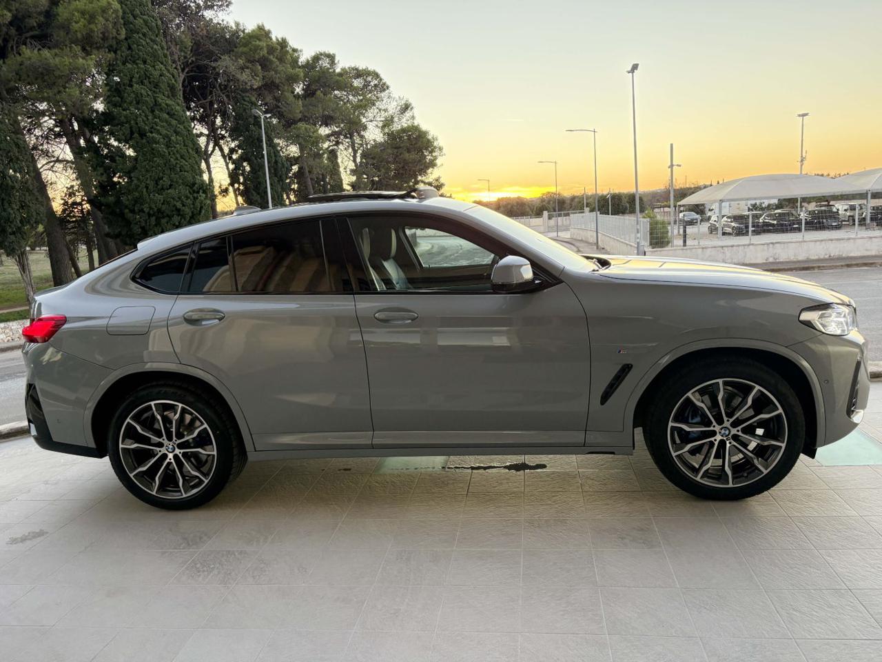 BMW X4 xDrive20d 48V Msport TETTO APR/PAN. - 4