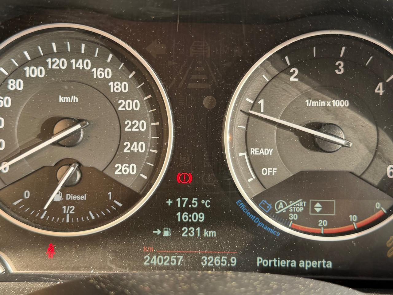 BMW 118 d 5p. Unique - 15