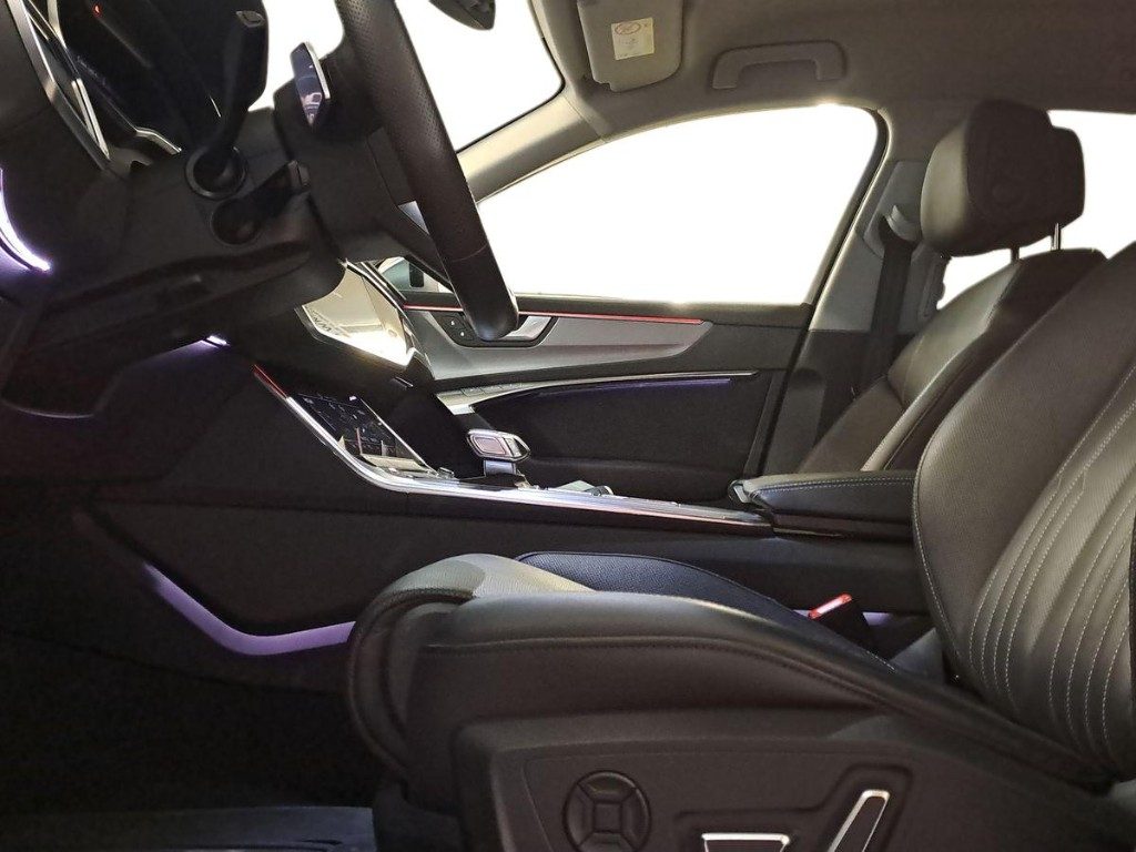 AUDI S6 Avant 3.0 TDI quattro tiptronic - 8