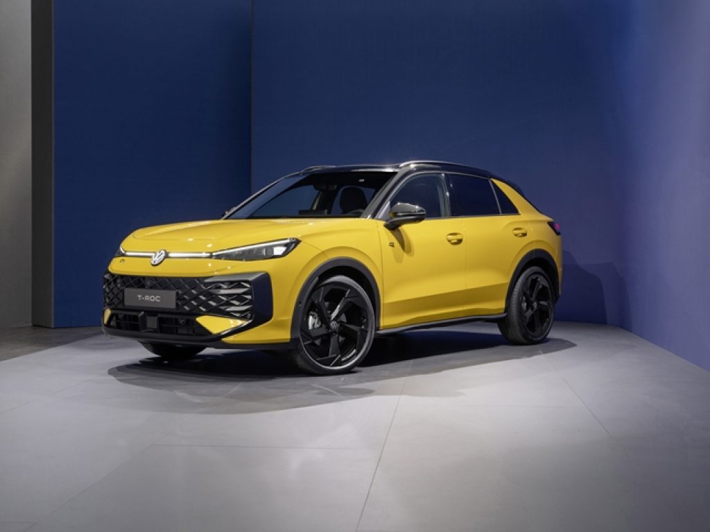 VOLKSWAGEN T-Roc 1.5 eTSI ACT DSG Life - 2