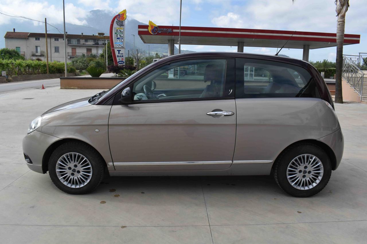 LANCIA Ypsilon 1.2 69 CV Diva - 5