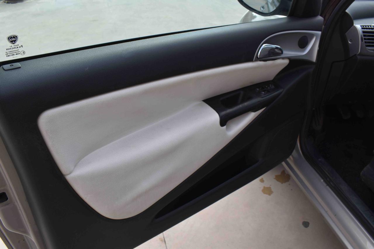 LANCIA Ypsilon 1.2 69 CV Diva - 8