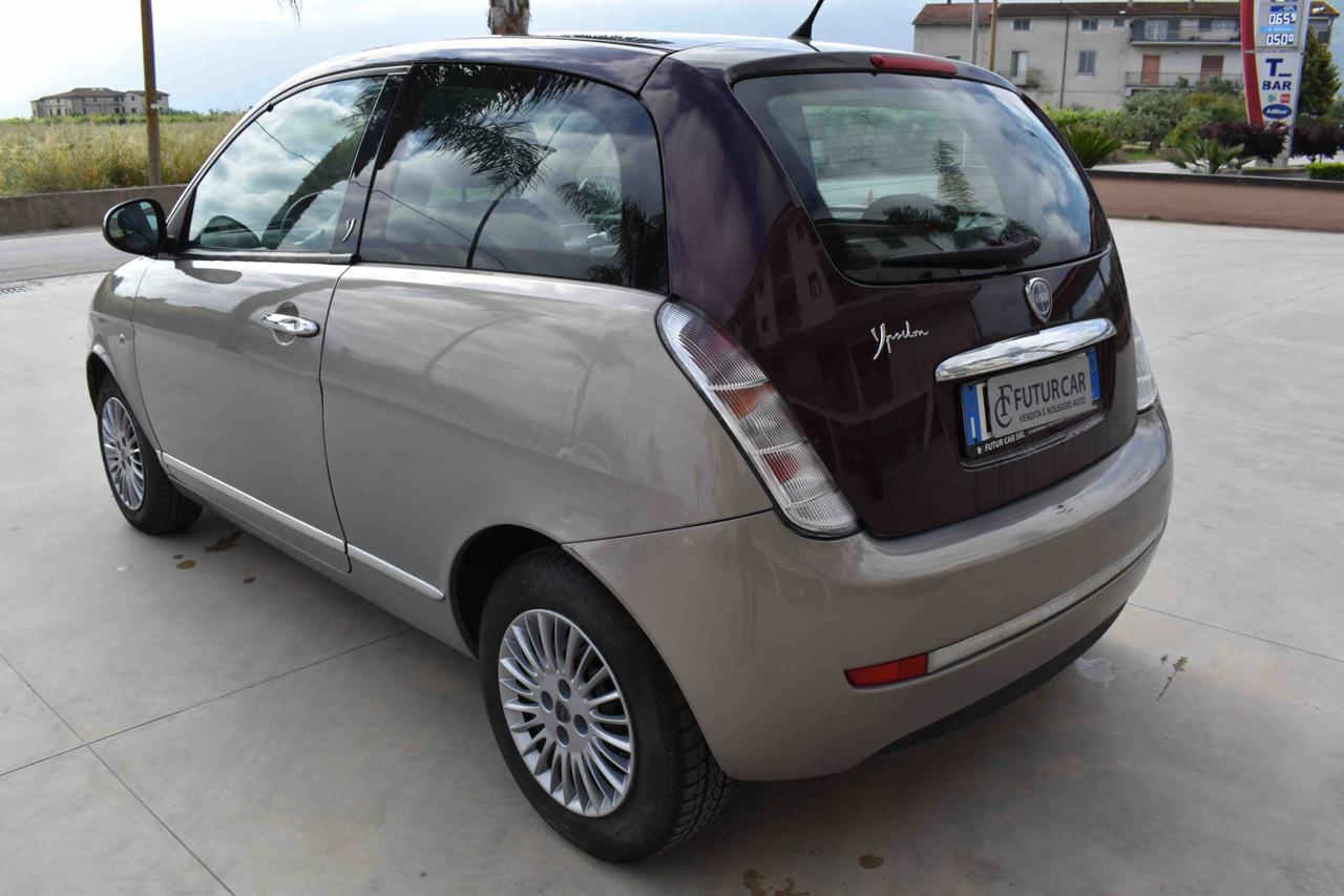 LANCIA Ypsilon 1.2 69 CV Diva - 16
