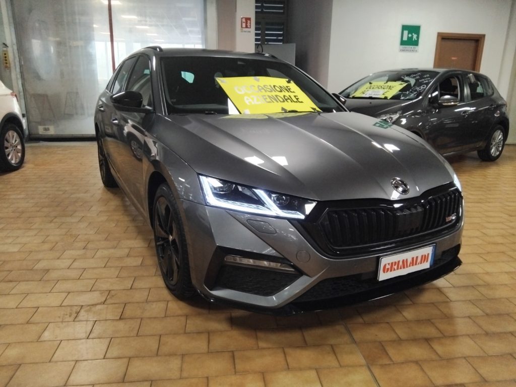 SKODA Octavia 1.4 TSI Plug-In Hybrid DSG Wagon RS - 3