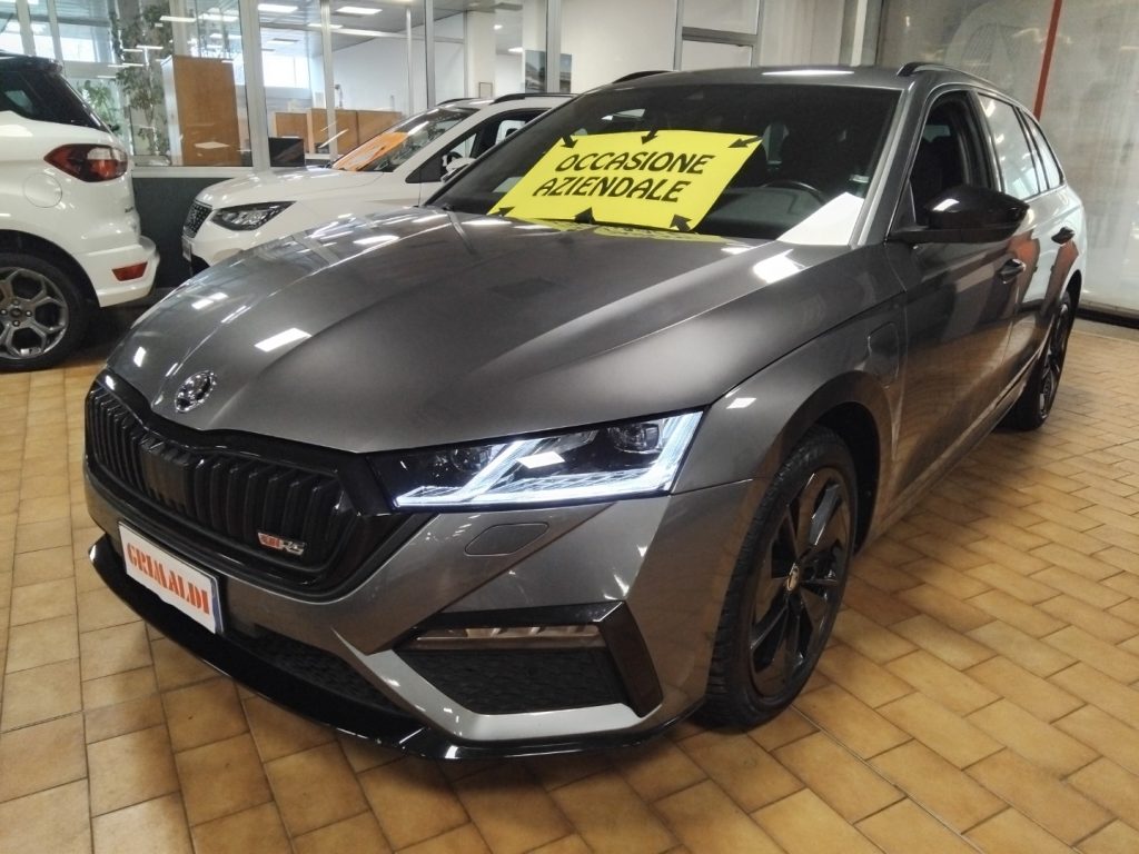 SKODA Octavia 1.4 TSI Plug-In Hybrid DSG Wagon RS - 4