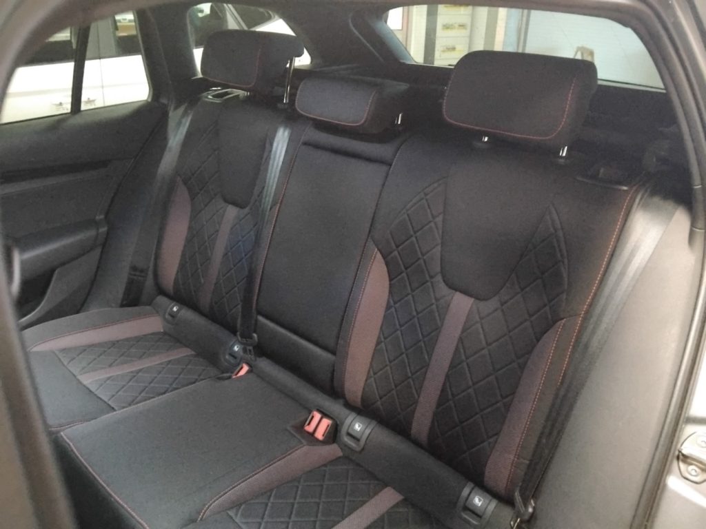 SKODA Octavia 1.4 TSI Plug-In Hybrid DSG Wagon RS - 10