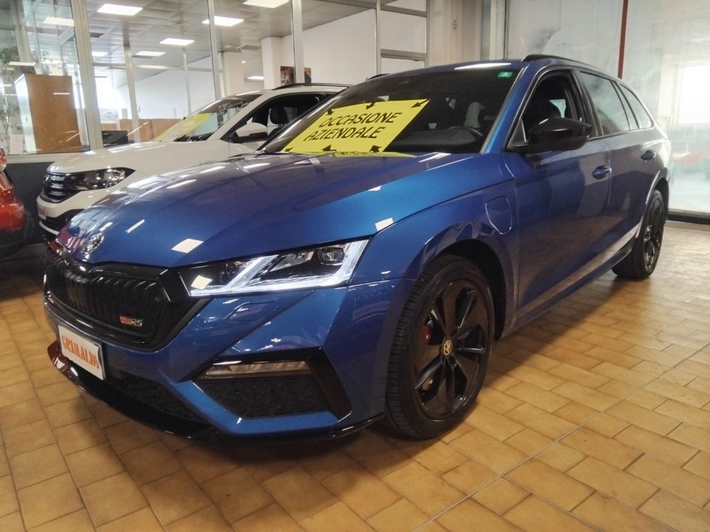 SKODA Octavia 1.4 TSI Plug-In Hybrid DSG Wagon RS MATRIX - 3