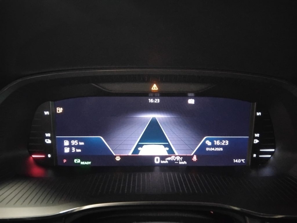 SKODA Octavia 1.4 TSI Plug-In Hybrid DSG Wagon RS MATRIX - 16