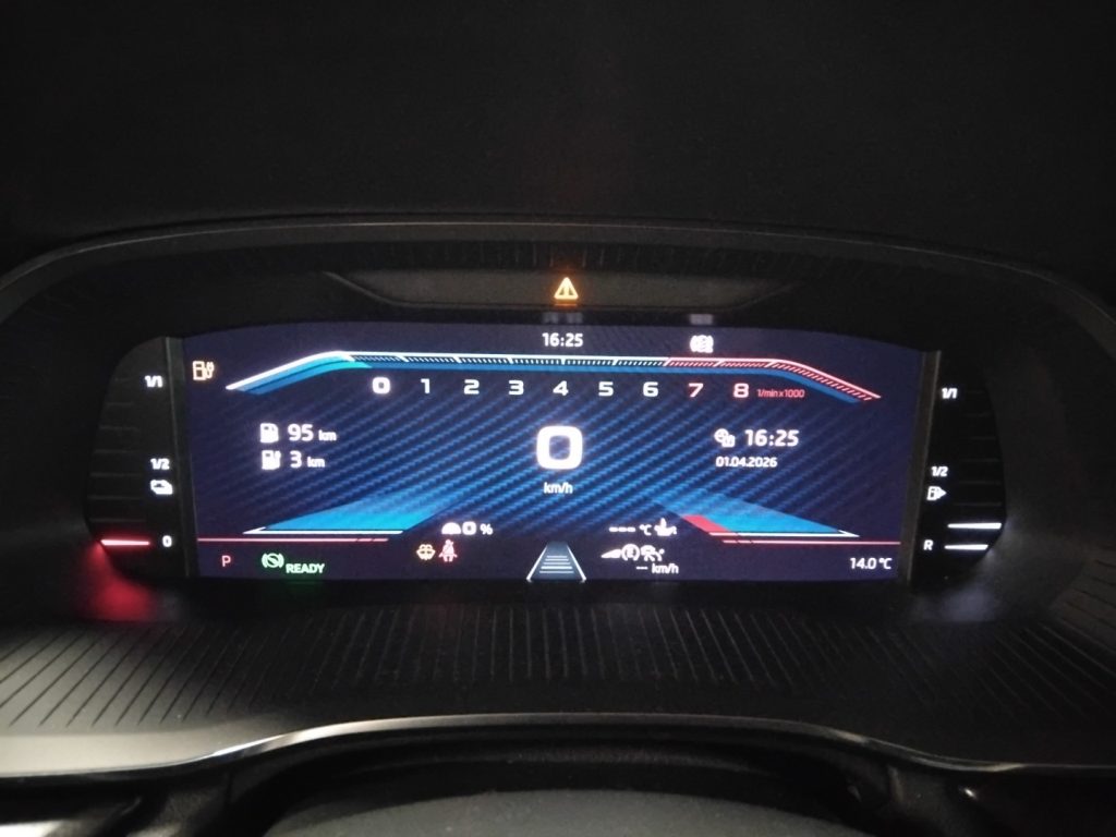 SKODA Octavia 1.4 TSI Plug-In Hybrid DSG Wagon RS MATRIX - 22